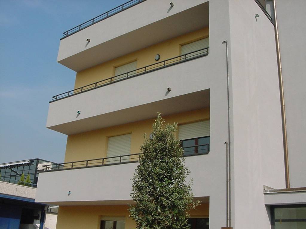 appartamento in vendita a Legnano