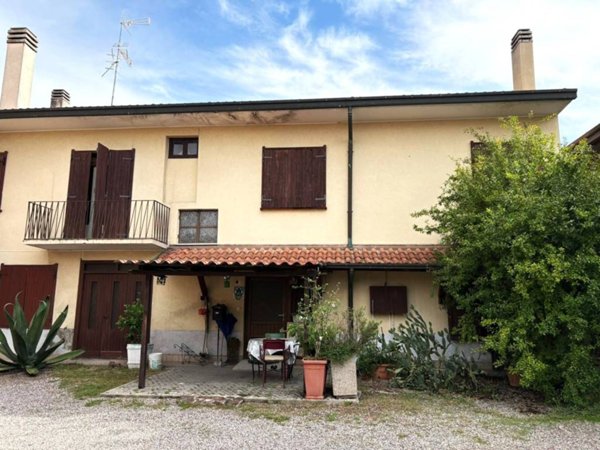 appartamento in vendita a Legnano