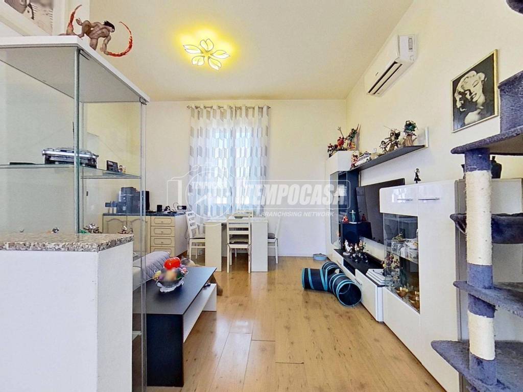 appartamento in vendita a Legnano