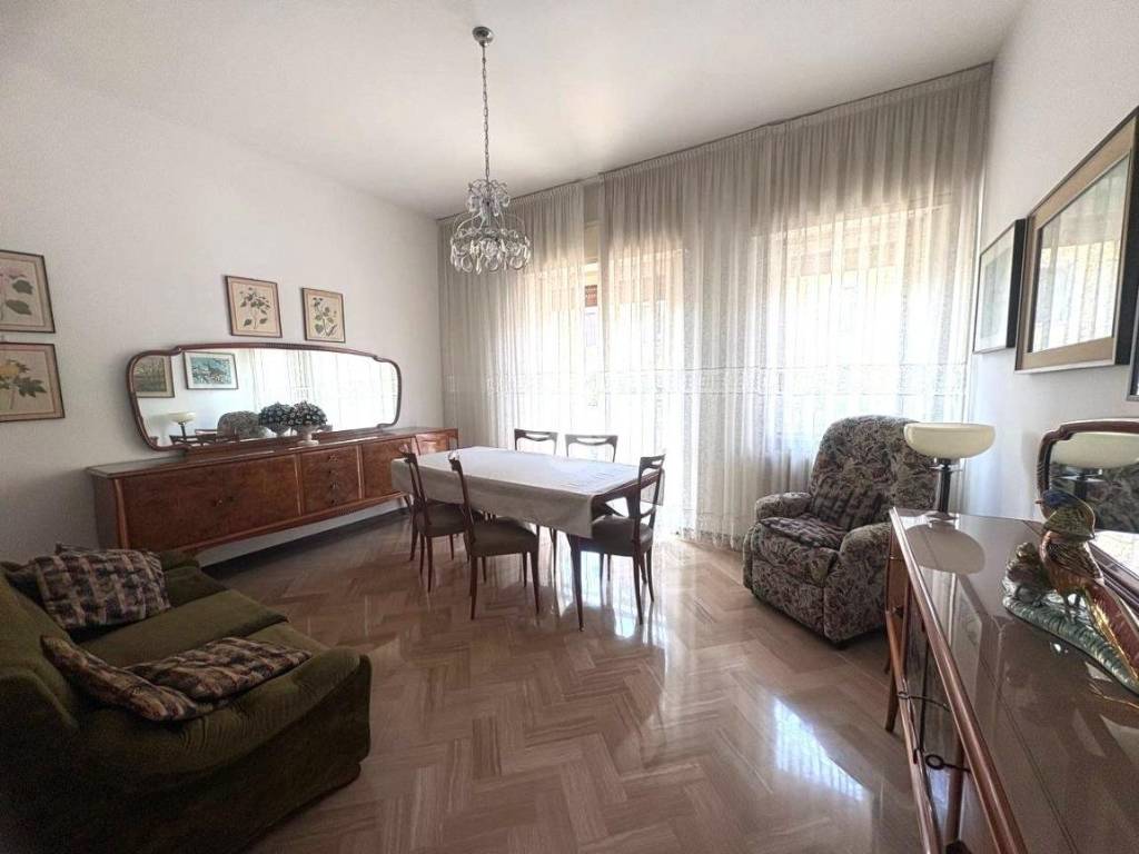 appartamento in vendita a Legnano