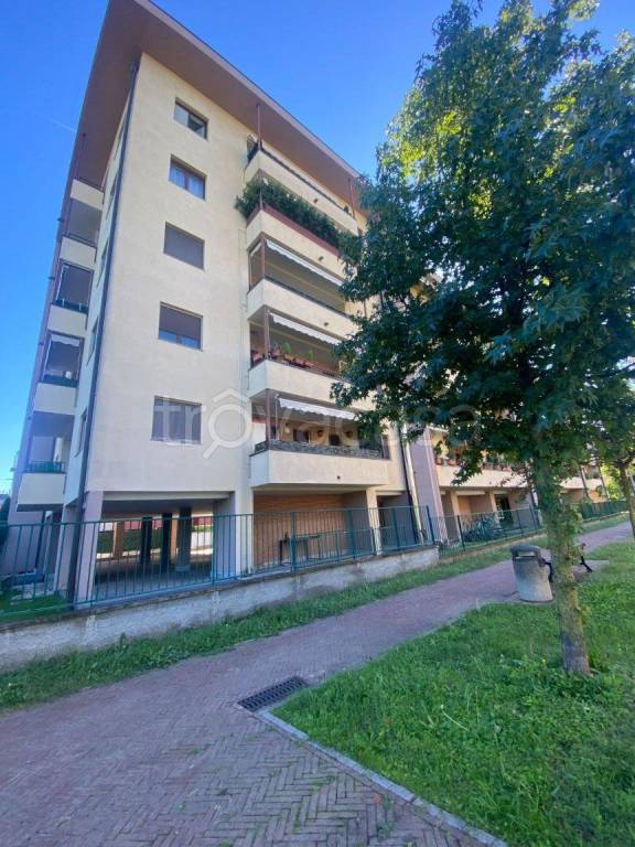 appartamento in vendita a Legnano