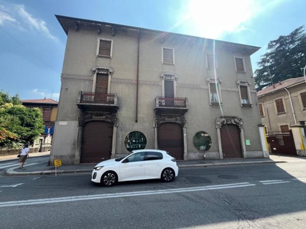 intera palazzina in vendita a Legnano
