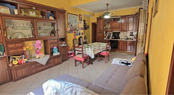 casa indipendente in vendita a Legnano