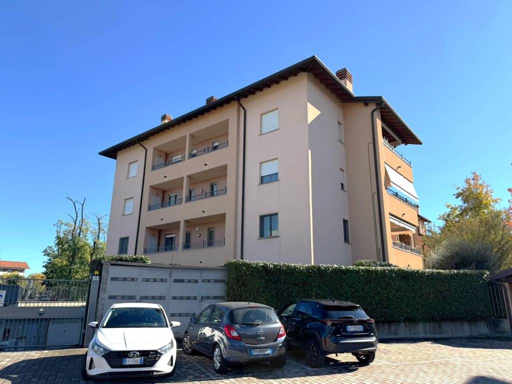 appartamento in vendita a Legnano