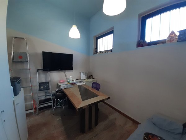 negozio in vendita a Legnano