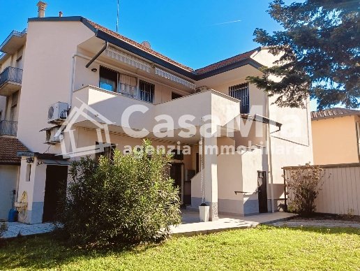 appartamento in vendita a Legnano