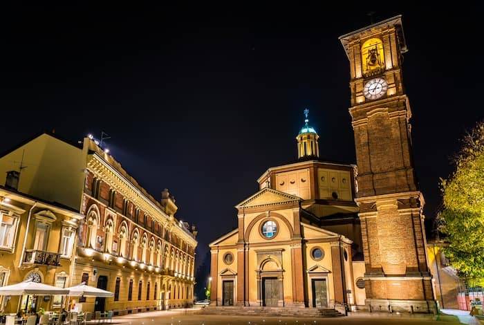 negozio in vendita a Legnano