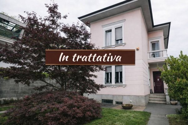 casa indipendente in vendita a Legnano
