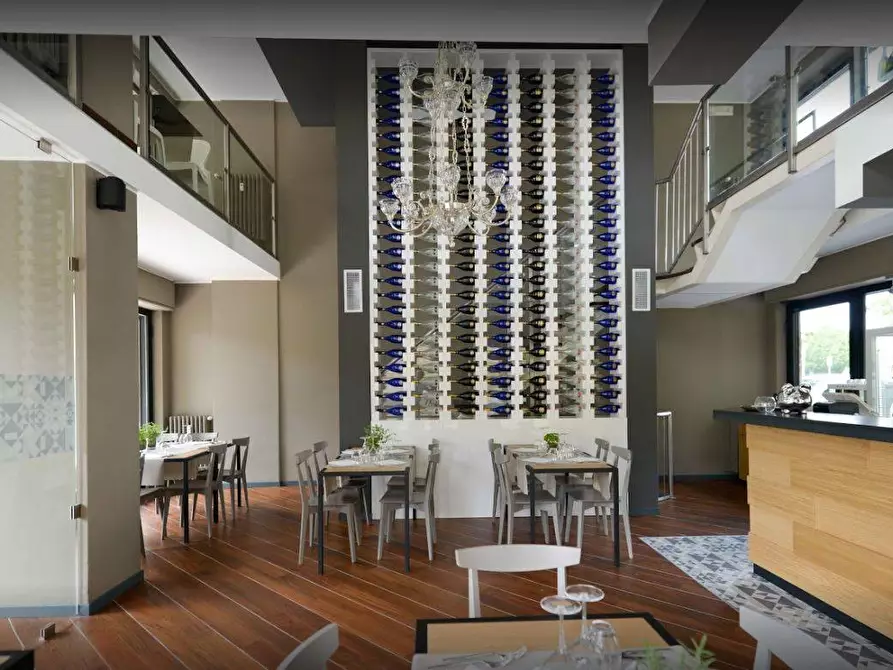 negozio in vendita a Legnano