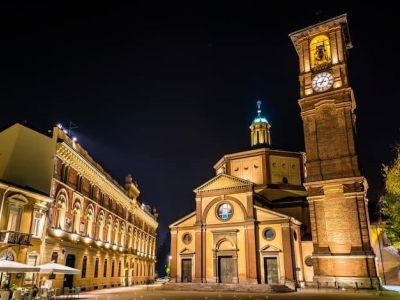 negozio in vendita a Legnano