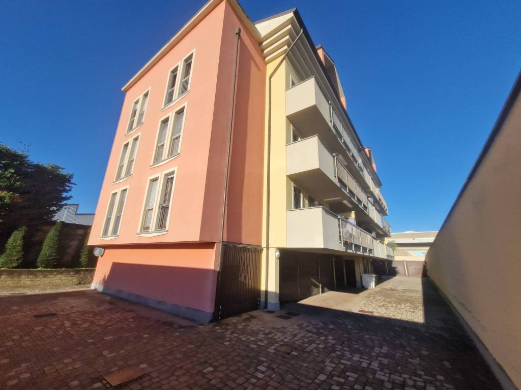 appartamento in vendita a Legnano