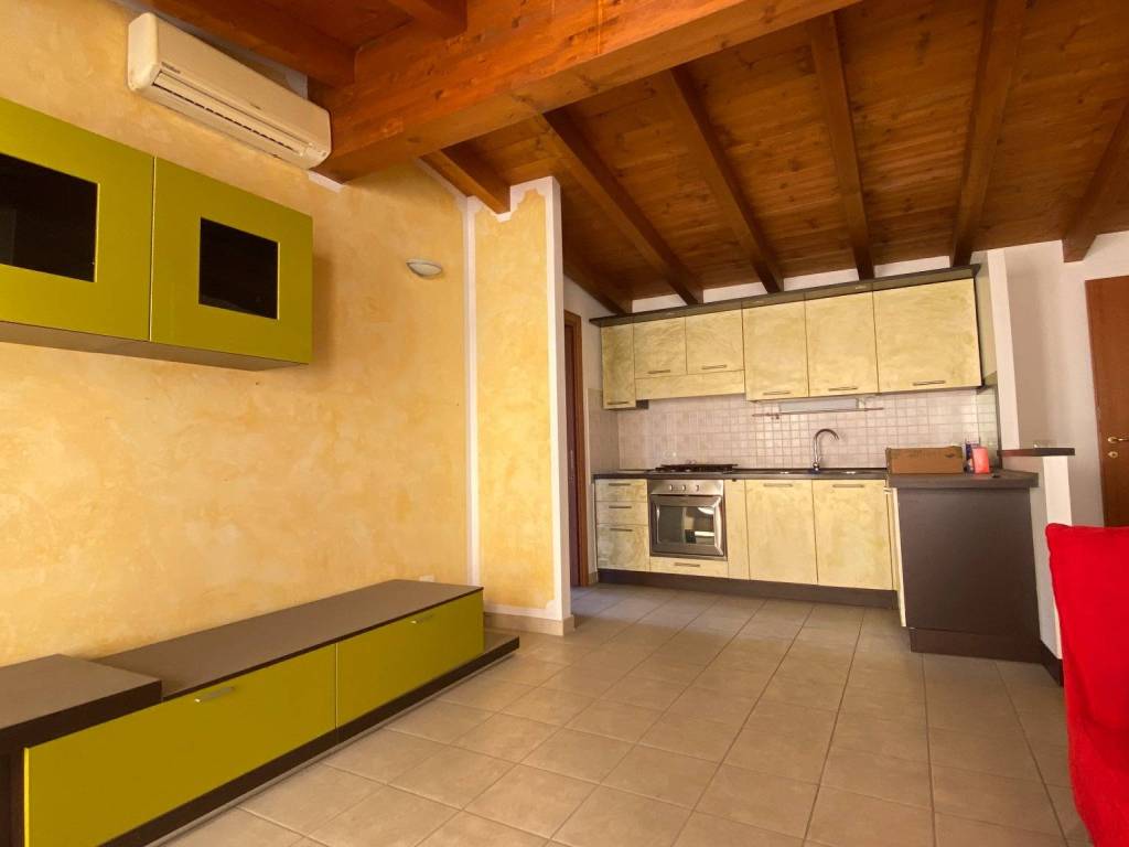 appartamento in vendita a Legnano