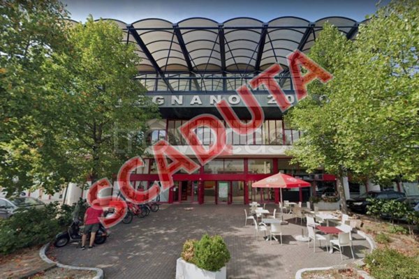 negozio in vendita a Legnano