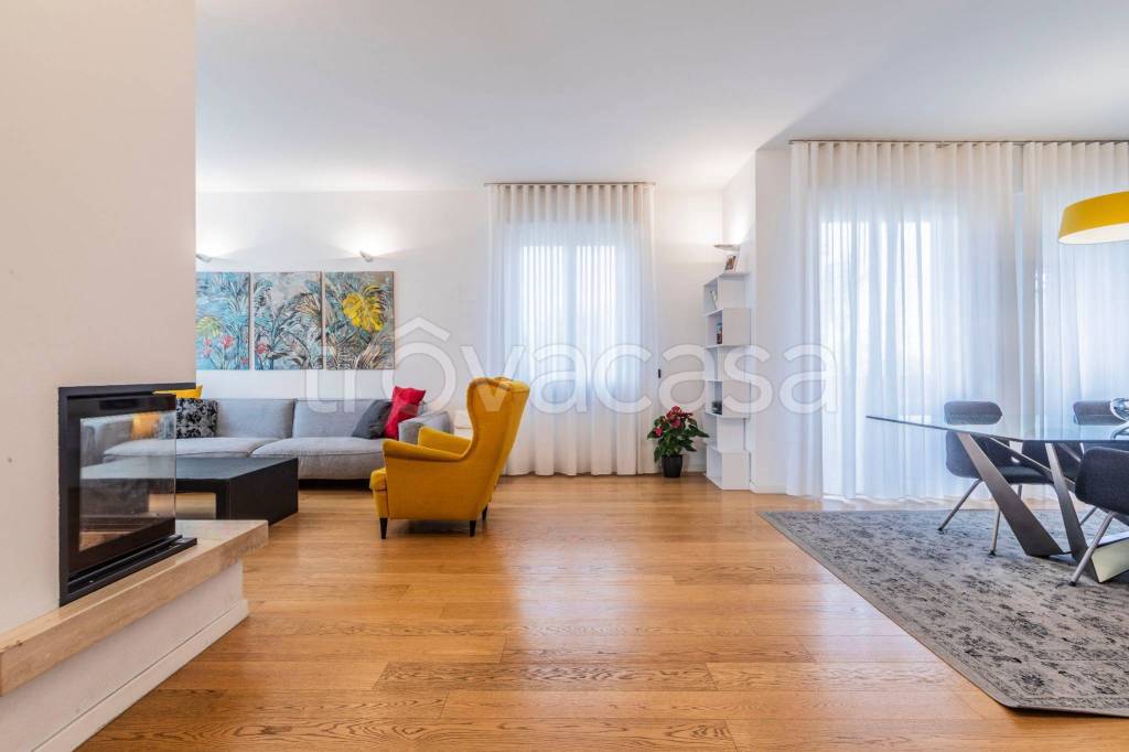 appartamento in vendita a Legnano