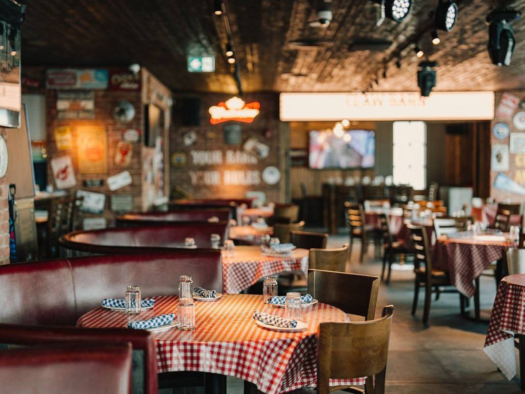 negozio in vendita a Legnano