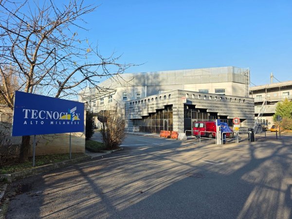 ufficio in vendita a Legnano