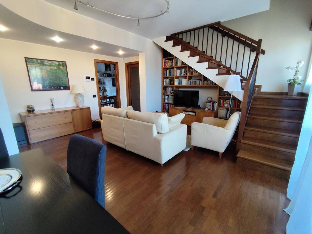 appartamento in vendita a Legnano