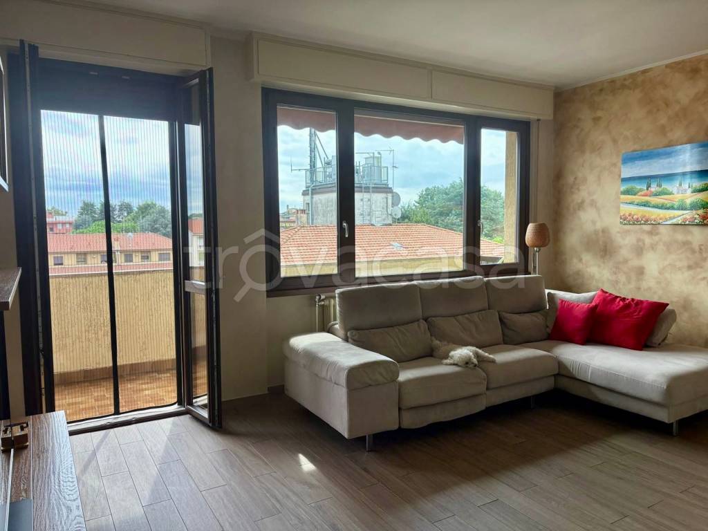 appartamento in vendita a Legnano