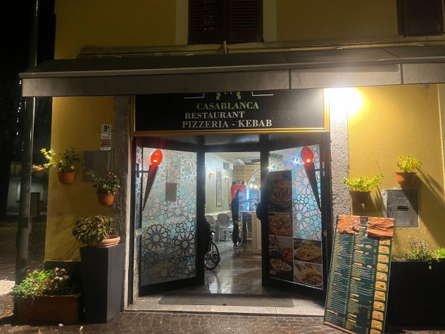 negozio in vendita a Legnano