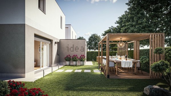 casa indipendente in vendita a Legnano