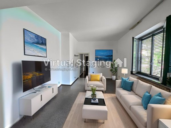 casa indipendente in vendita a Legnano