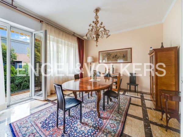 casa indipendente in vendita a Legnano