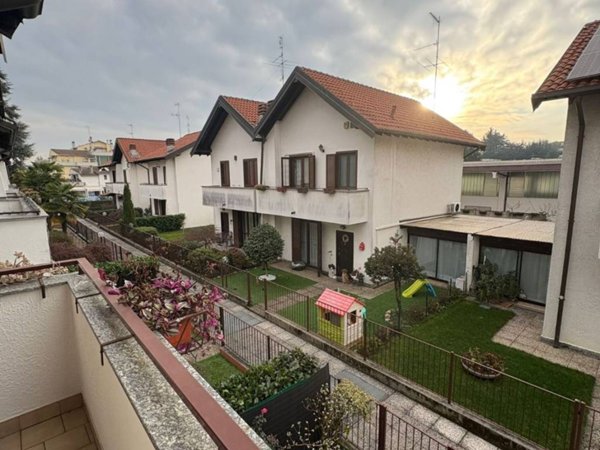 quadrivano in vendita a Legnano