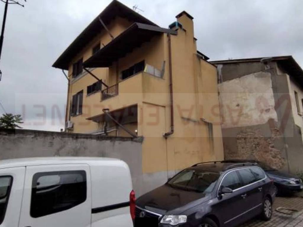 appartamento in vendita a Legnano