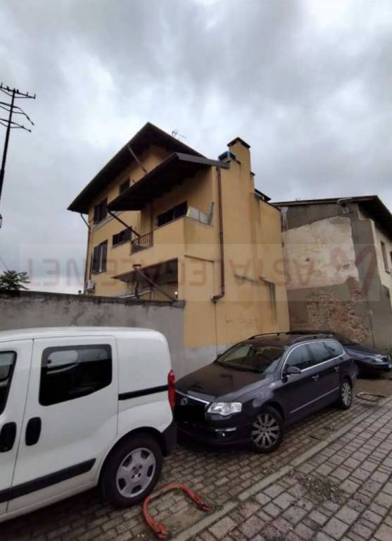 appartamento in vendita a Legnano