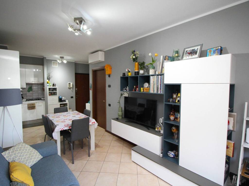 appartamento in vendita a Legnano