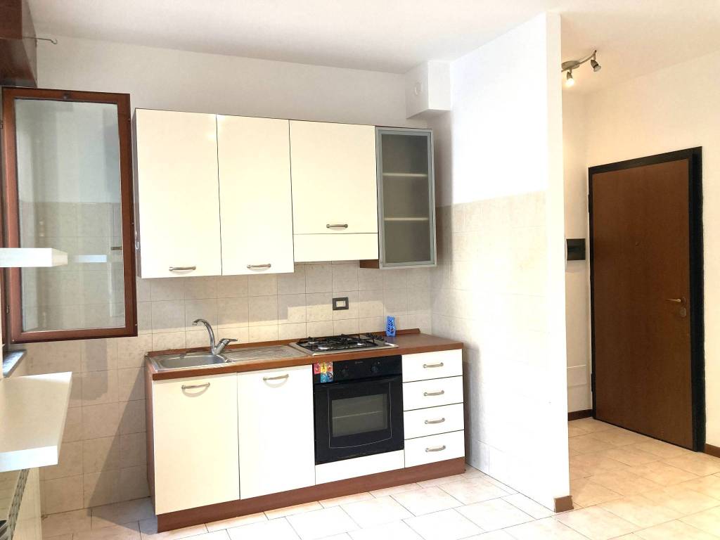 appartamento in vendita a Legnano