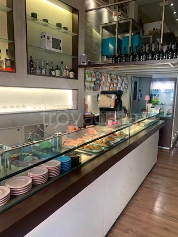 negozio in vendita a Legnano