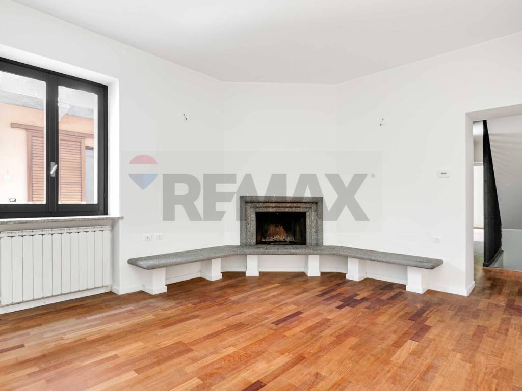 casa indipendente in vendita a Legnano