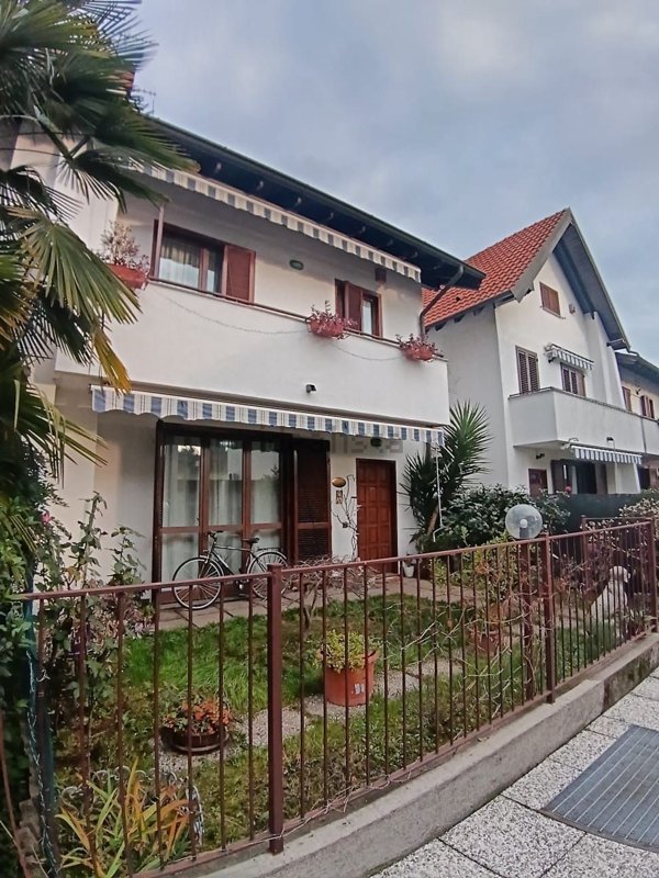 quadrivano in vendita a Legnano