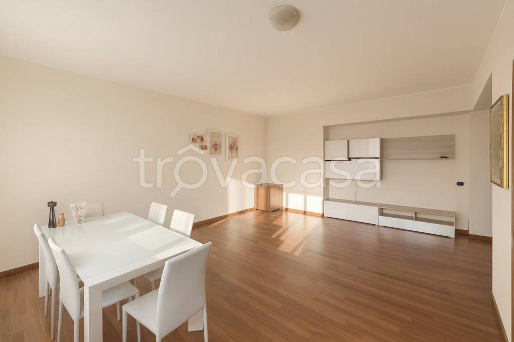 appartamento in vendita a Legnano