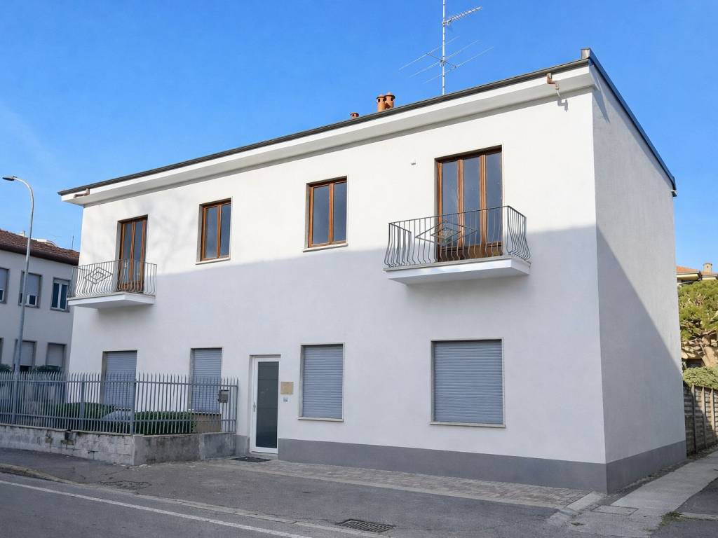 appartamento in vendita a Legnano