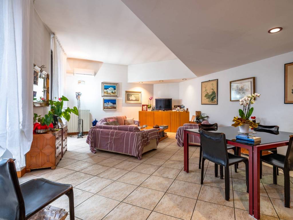 appartamento in vendita a Legnano