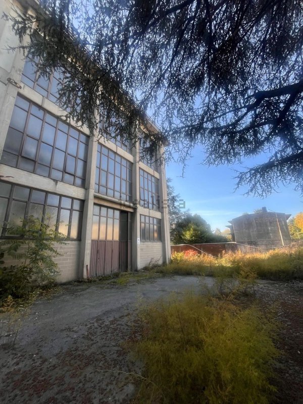 terreno edificabile in vendita a Legnano