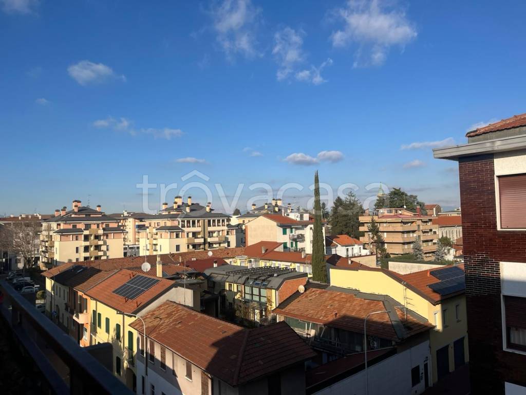 appartamento in vendita a Legnano