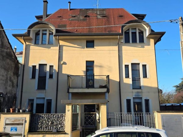 appartamento in vendita a Legnano