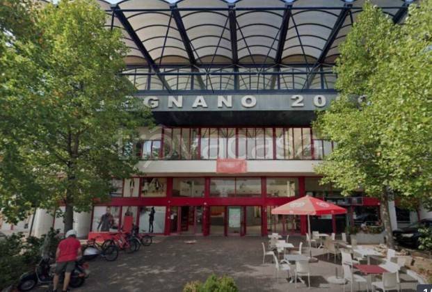 negozio in vendita a Legnano