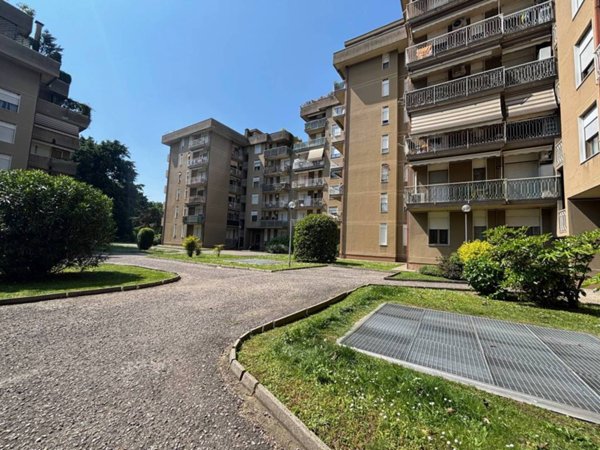 appartamento in vendita a Legnano
