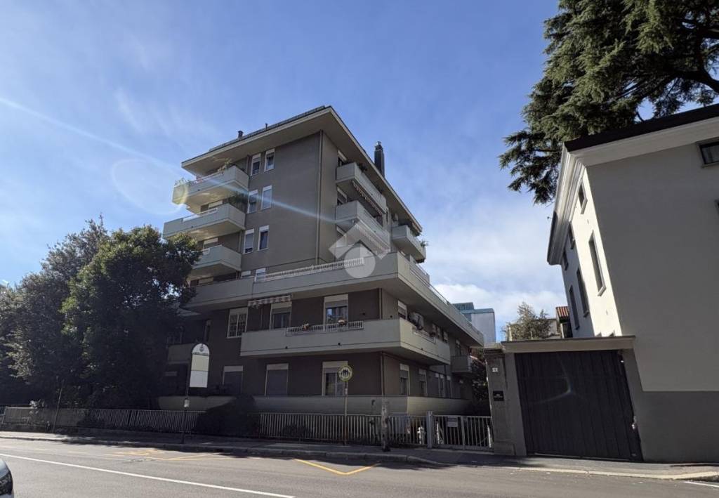 appartamento in vendita a Legnano