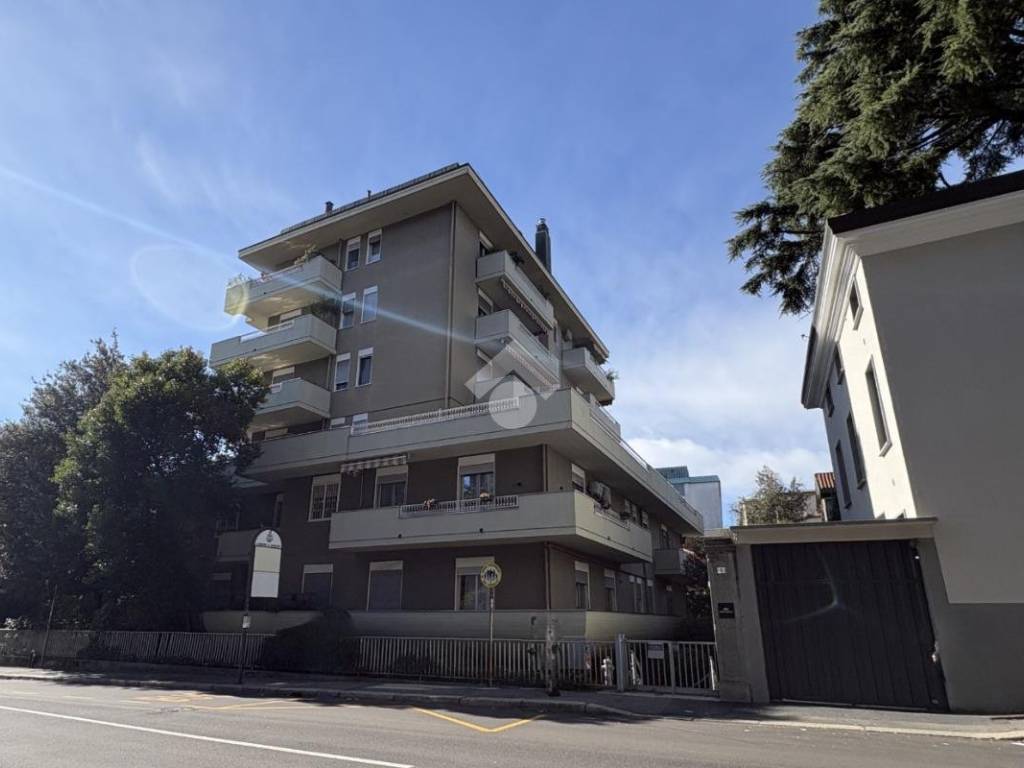 appartamento in vendita a Legnano