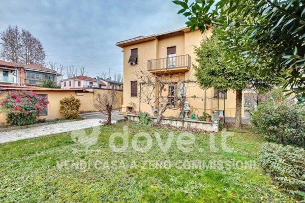 casa indipendente in vendita a Legnano