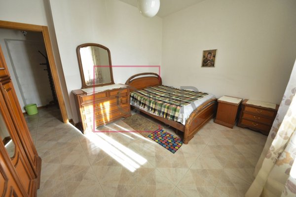 casa indipendente in vendita a Legnano