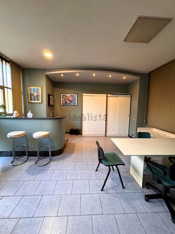 ufficio in vendita a Legnano