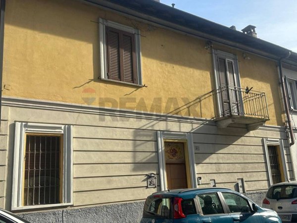 casa indipendente in vendita a Legnano