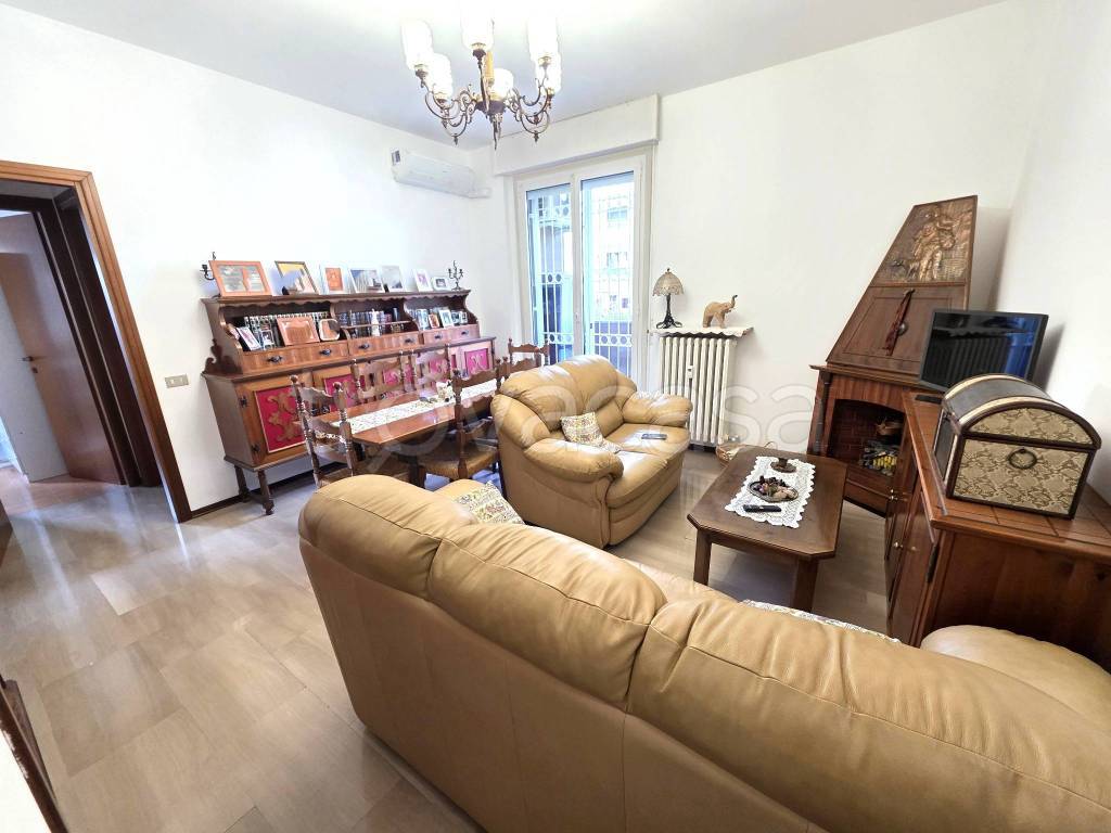 appartamento in vendita a Legnano