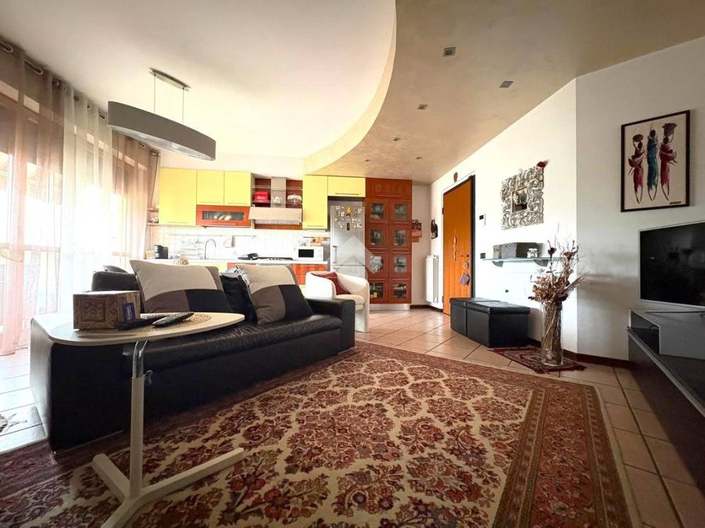 appartamento in vendita a Legnano